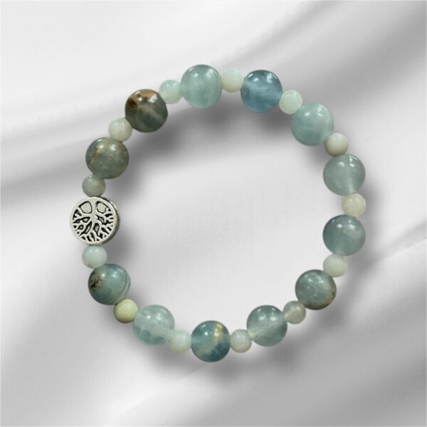 Bracelet Harmonie Céleste en calcite bleue 8mm et amazonite brute 4mm avec pendentif arbre de vie