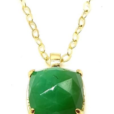 Collier Jade Verte Carrée en Argent 925 – Élégance naturelle